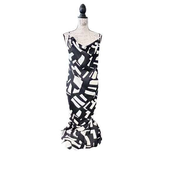 Pretty Little Thing Cowl Neck Maxi Dress Backless Geometric Black White Size 10 - Picture 1 of 12